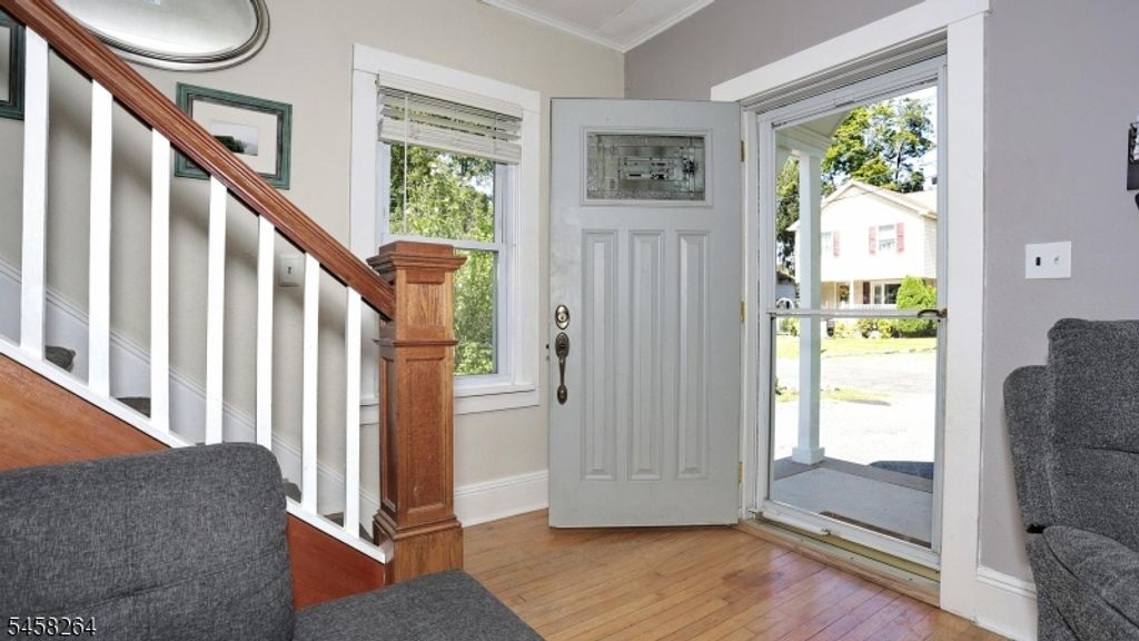 29 Silver Birch Ave, Oakland Boro, NJ 07436 — photo 4