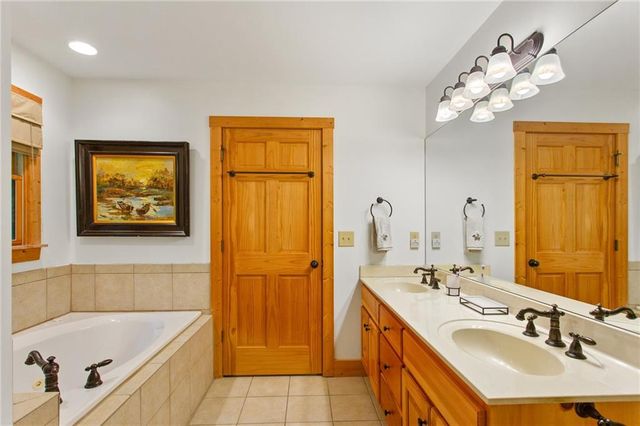 56 Robin Lake Drive, Ellijay, GA 30540