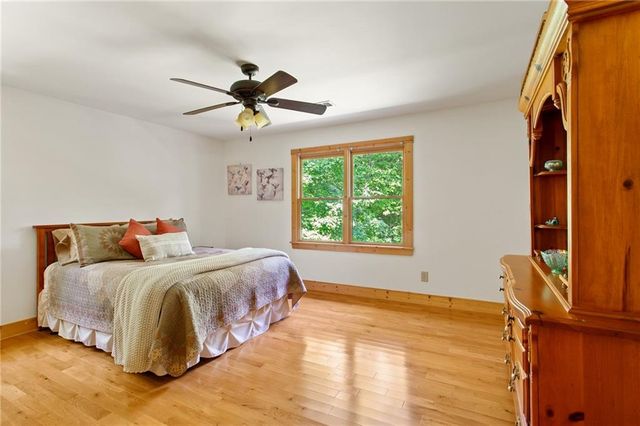 56 Robin Lake Drive, Ellijay, GA 30540