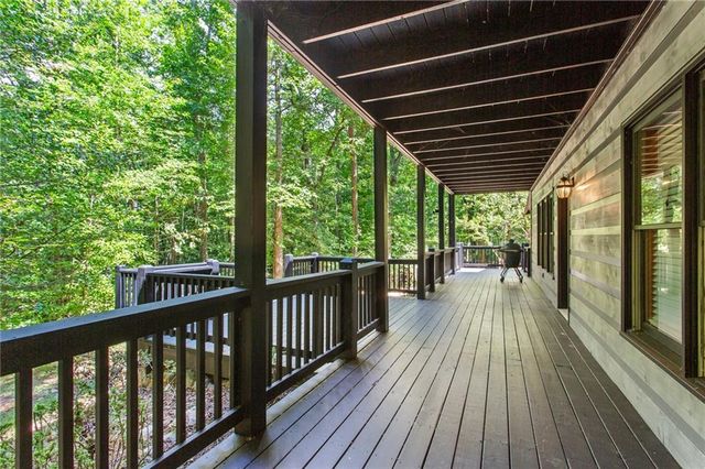 56 Robin Lake Drive, Ellijay, GA 30540