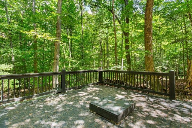56 Robin Lake Drive, Ellijay, GA 30540