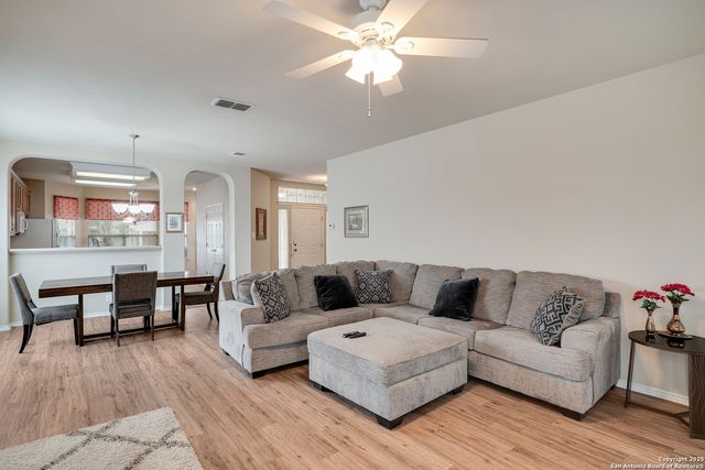 125 Wright Cove, Cibolo, TX 78108