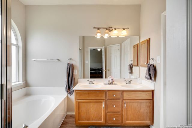 125 Wright Cove, Cibolo, TX 78108