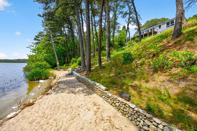 25 High Point Drive, Brewster, MA 02631
