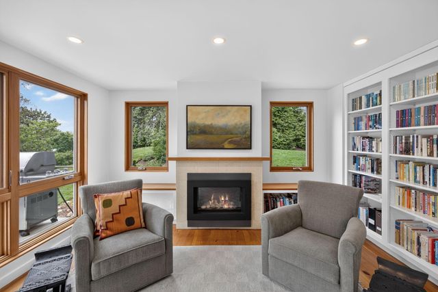 25 High Point Drive, Brewster, MA 02631