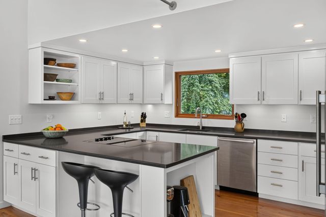 25 High Point Drive, Brewster, MA 02631