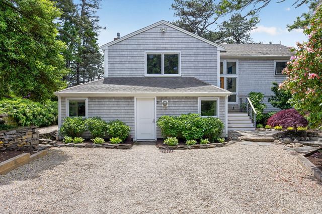 25 High Point Drive, Brewster, MA 02631