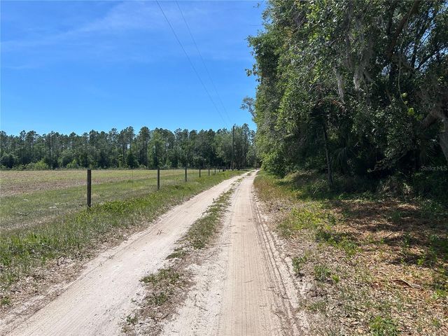 11051 SE 40TH STREET, Morriston, FL 32668