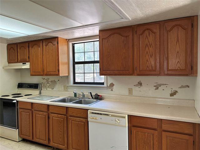11051 SE 40TH STREET, Morriston, FL 32668