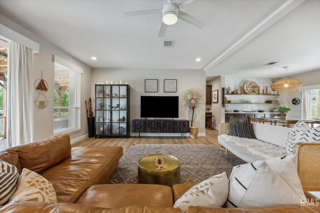 29477 Cassie Court, Keene, CA 93531