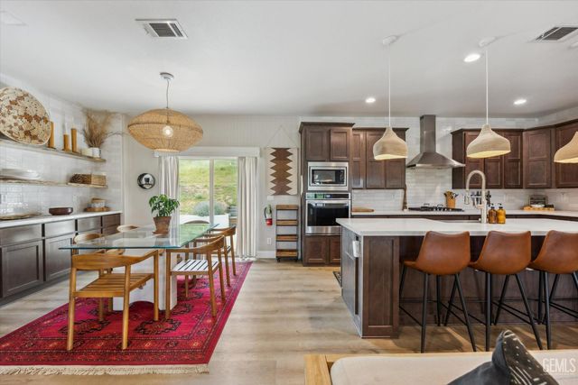 29477 Cassie Court, Keene, CA 93531