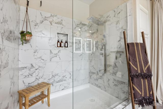 29477 Cassie Court, Keene, CA 93531