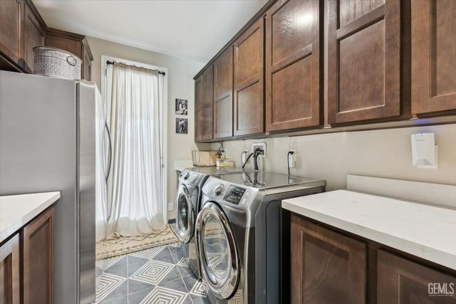 29477 Cassie Court, Keene, CA 93531