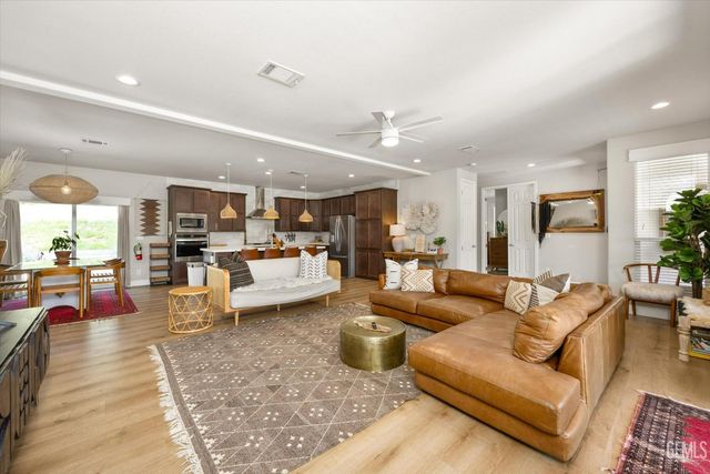 29477 Cassie Court, Keene, CA 93531