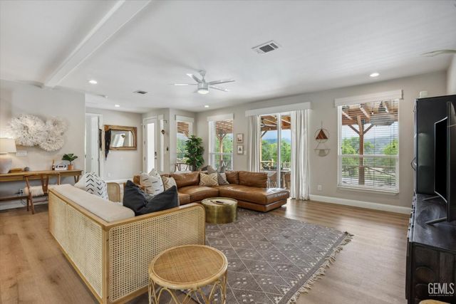 29477 Cassie Court, Keene, CA 93531