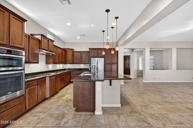 5413 N 194TH Drive, Litchfield Park, AZ 85340