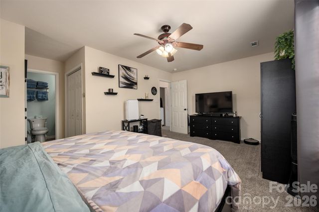 4150 Center Place Drive, Harrisburg, NC 28075