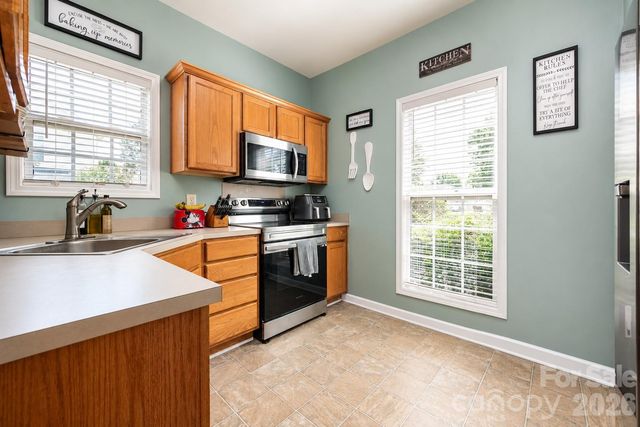 4150 Center Place Drive, Harrisburg, NC 28075