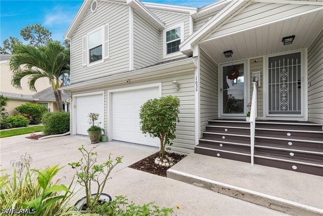 163 Bristol LN B 201, Naples, FL 34112