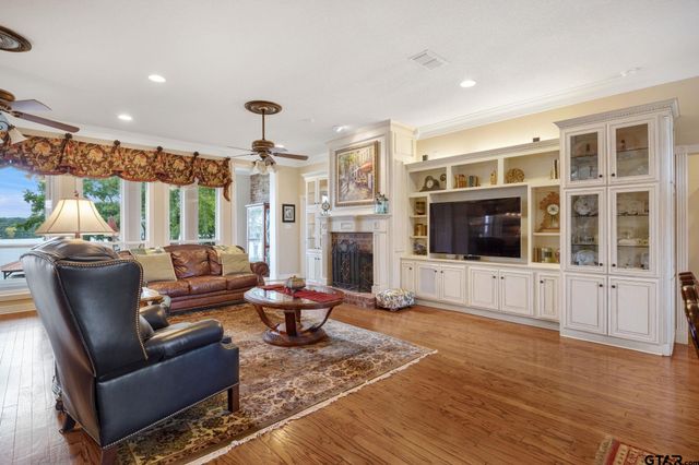 280 N Bay Dr, Bullard, TX 75757