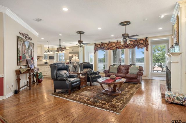 280 N Bay Dr, Bullard, TX 75757