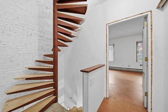 28 Medford St, Chelsea, MA 02150