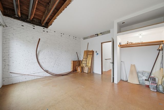 28 Medford St, Chelsea, MA 02150