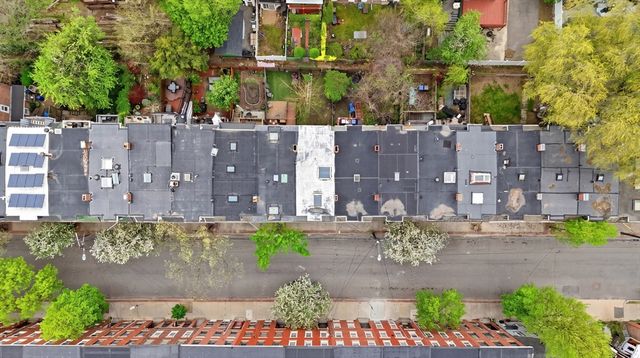 28 Medford St, Chelsea, MA 02150