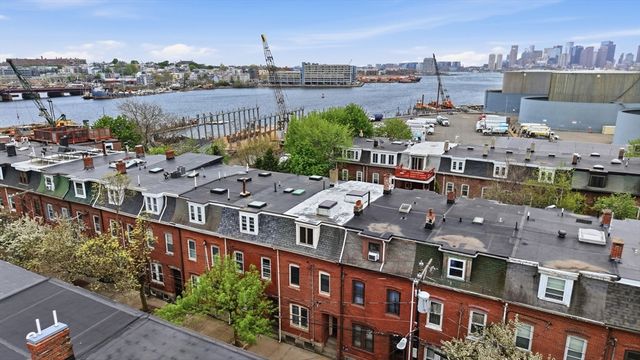 28 Medford St, Chelsea, MA 02150