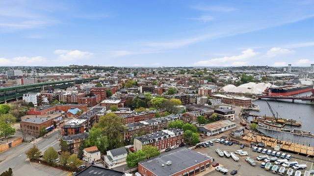 28 Medford St, Chelsea, MA 02150