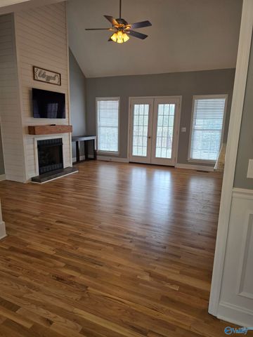 96 Cherokee Road, Scottsboro, AL 35769