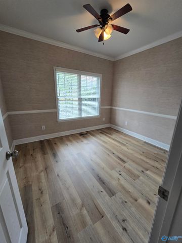 96 Cherokee Road, Scottsboro, AL 35769