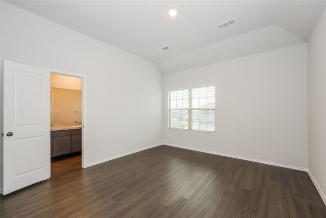 1400 Ester Lane, Ennis, TX 75119