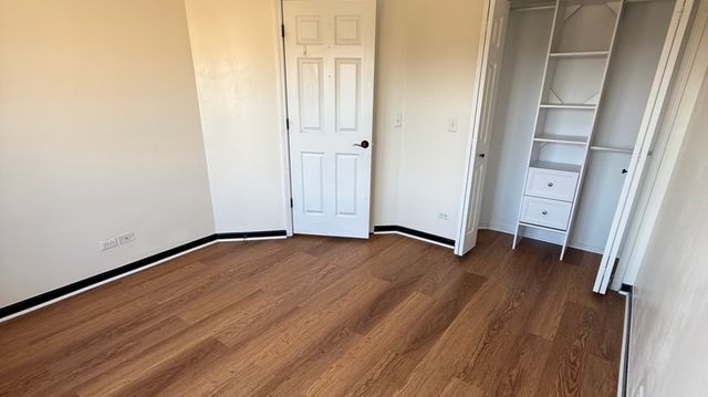 286 Wolverine Drive, Oswego, IL 60543