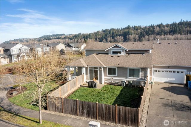 1002 Ross Avenue NW, Orting, WA 98360