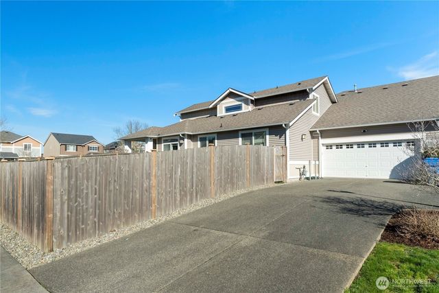 1002 Ross Avenue NW, Orting, WA 98360