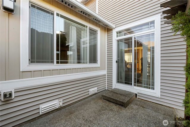 1002 Ross Avenue NW, Orting, WA 98360