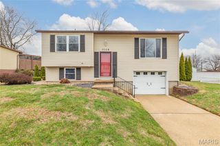 7732 Nightingale Lane, Godfrey, IL 62035