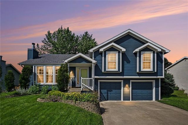 1752 Ray Street, Liberty, MO 64068