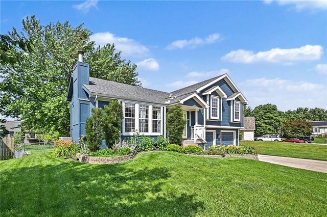 1752 Ray Street, Liberty, MO 64068