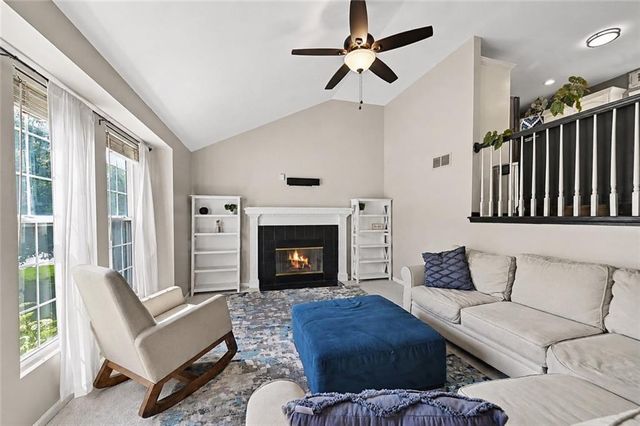 1752 Ray Street, Liberty, MO 64068