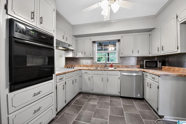 1980 IDLEWOOD DRIVE, Tuscaloosa, AL 35405