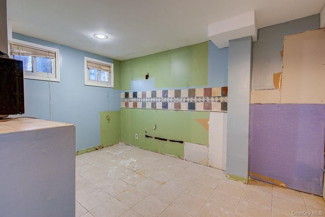 111-20 145th Street, Jamaica, NY 11435