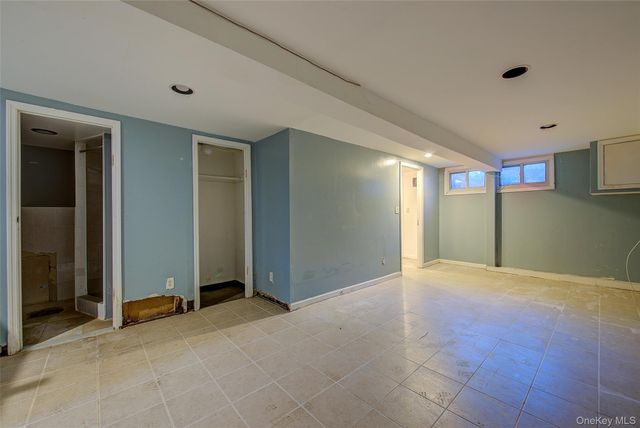 111-20 145th Street, Jamaica, NY 11435