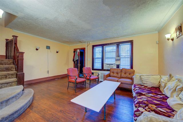 111-20 145th Street, Jamaica, NY 11435