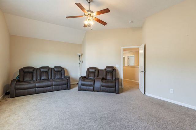 1431 Halverson Dr, Murfreesboro, TN 37128