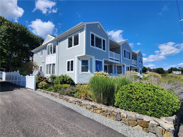73 Conanicus Avenue 4, Jamestown, RI 02835