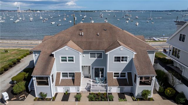 73 Conanicus Avenue 4, Jamestown, RI 02835