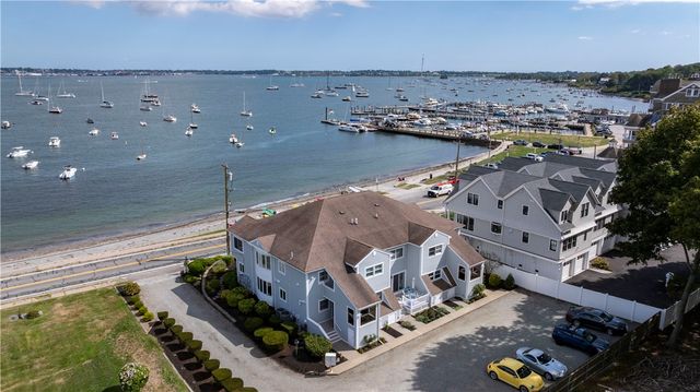 73 Conanicus Avenue 4, Jamestown, RI 02835