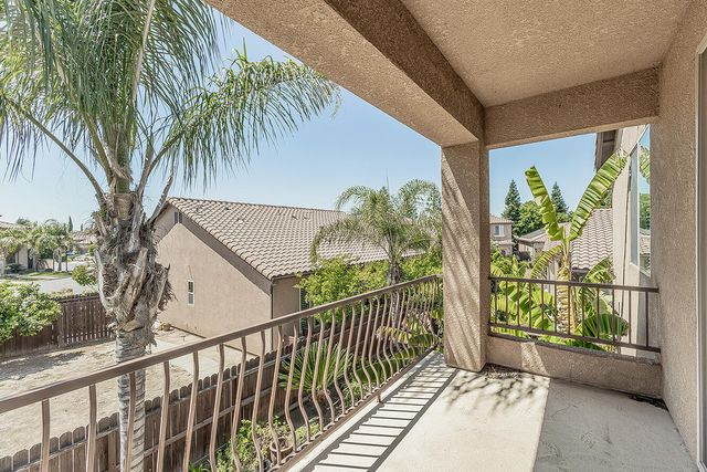 11345 N Via Montessori Drive, Fresno, CA 93730